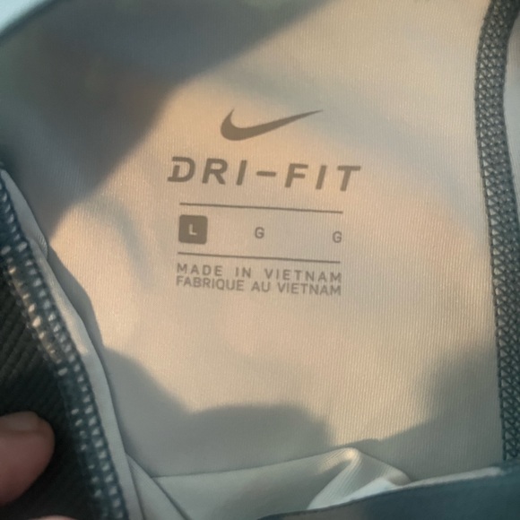 Nike Pro Dri Fit Large - Picture 2 of 3